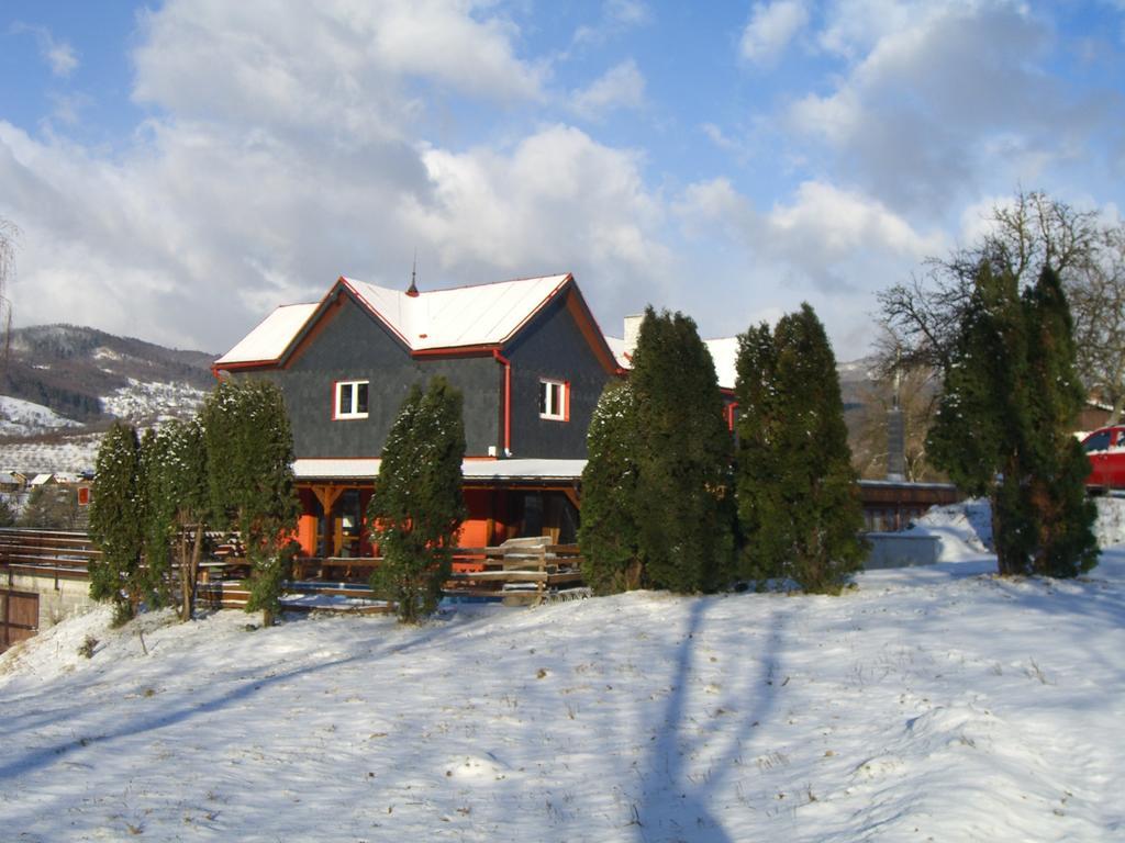 Penzion Tajch Nova Bana Esterno foto